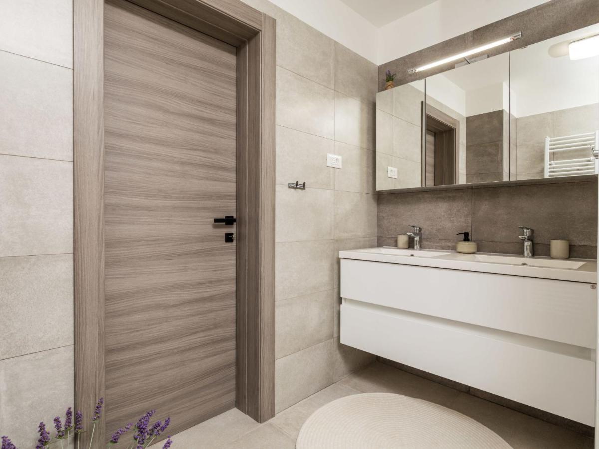 Villa Matea - Mlk150 By Interhome Dobrinj Extérieur photo
