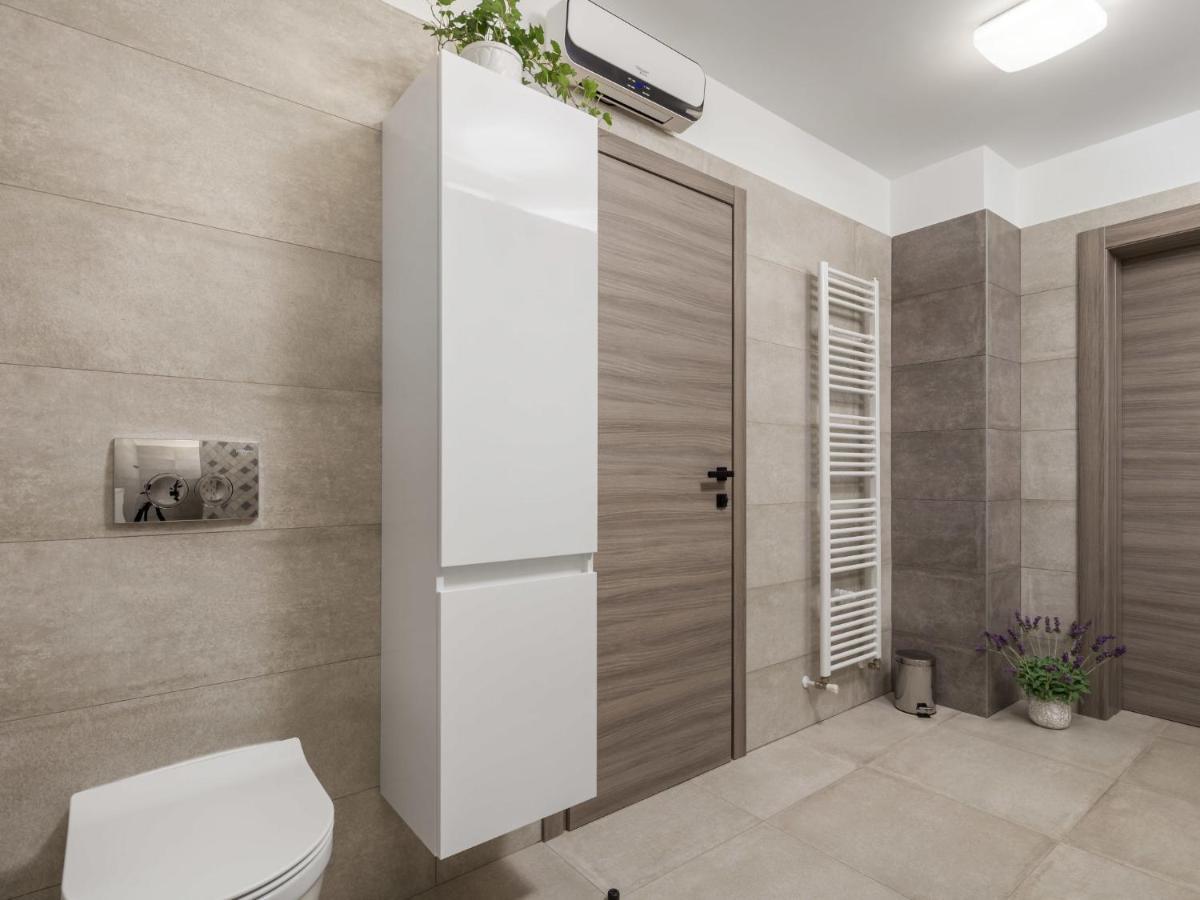 Villa Matea - Mlk150 By Interhome Dobrinj Extérieur photo